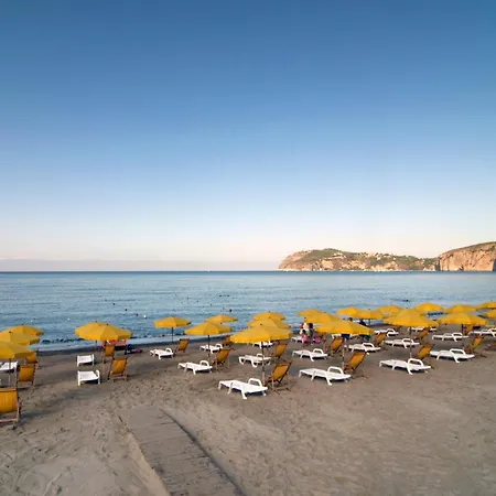 Villaggio Camping Odissea-2